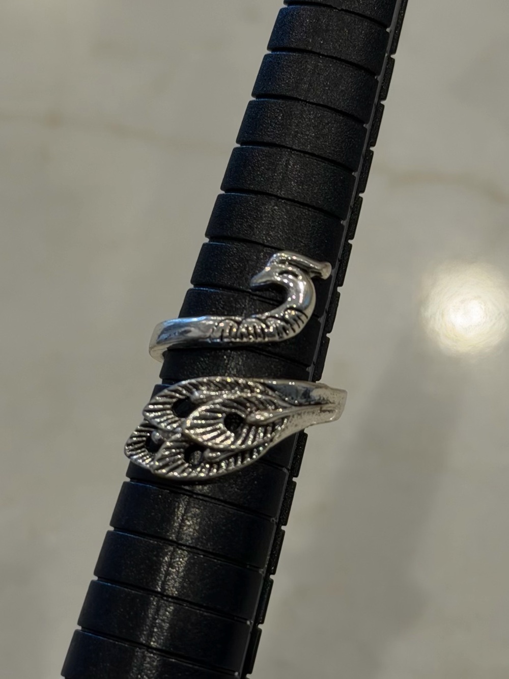 Silver Tone Adjustable Yarn Guide Ring Knitting Crochet Finger Ring